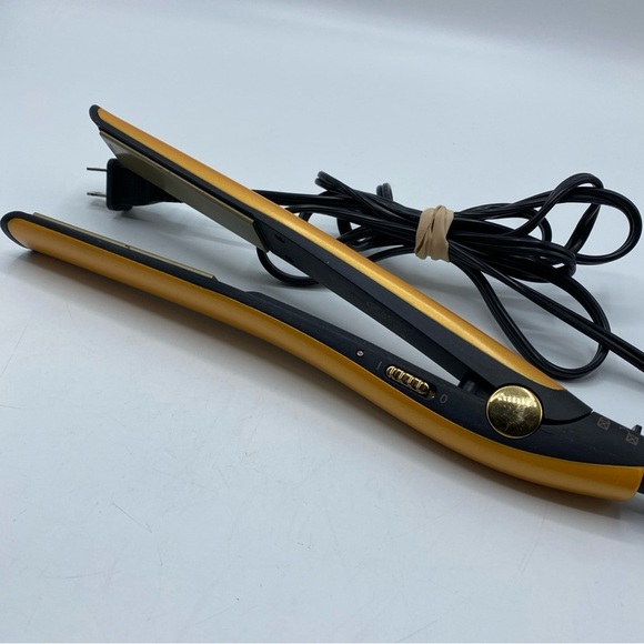 Danielle Creations 1" Ceramic Tourmaline Hair Straightening Flat Iron - Picture 2 of 8